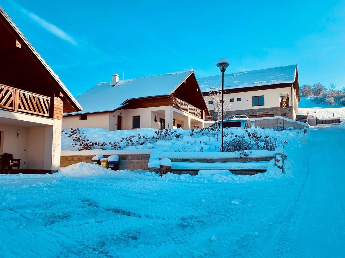 Chaty Krusetnica S Luxusnym Privatnym Wellness المظهر الخارجي الصورة